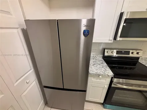 655 SW 111th Way Pembroke Pines FL 33025