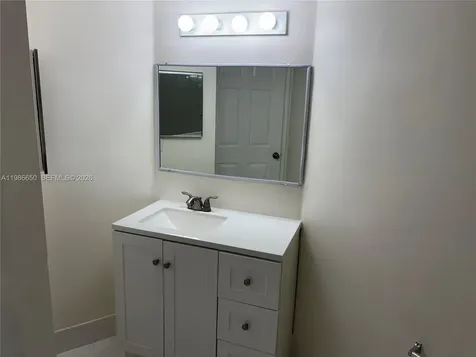 655 SW 111th Way Pembroke Pines FL 33025