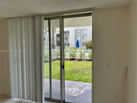 655 SW 111th Way Pembroke Pines FL 33025