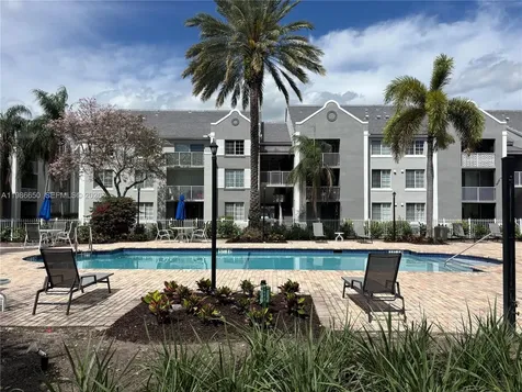 655 SW 111th Way Pembroke Pines FL 33025