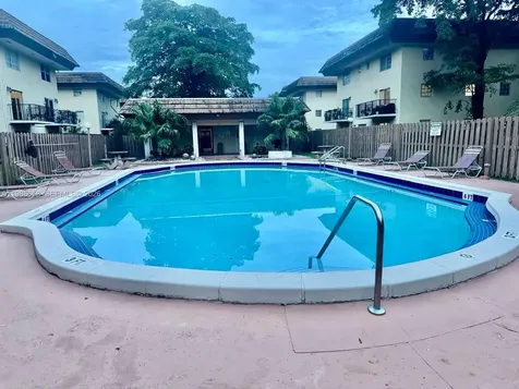 8500 SW 109th Avenue Miami FL 33173