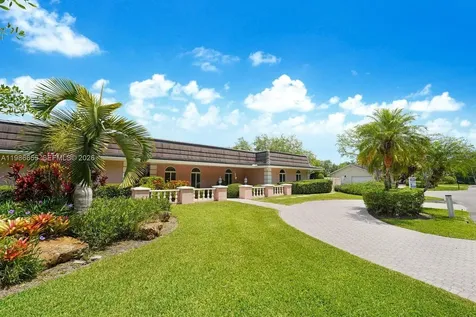10805 SW 128th Terrace Miami FL 33176