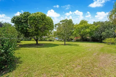 10805 SW 128th Terrace Miami FL 33176