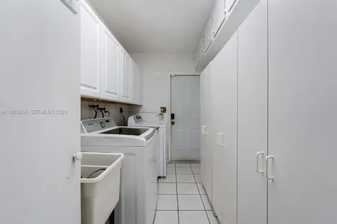 10805 SW 128th Terrace Miami FL 33176