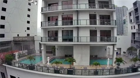 239 SW 9th Street Miami FL 33130