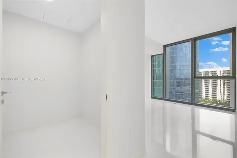 300 Biscayne Boulevard Way Miami FL 33131