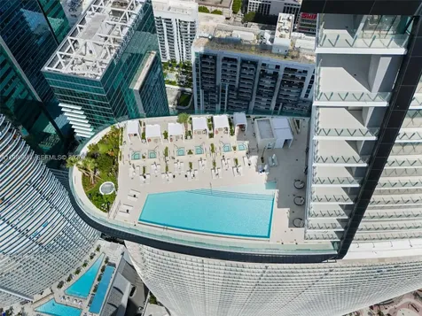 300 Biscayne Boulevard Way Miami FL 33131