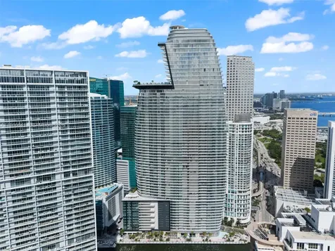 300 Biscayne Boulevard Way Miami FL 33131