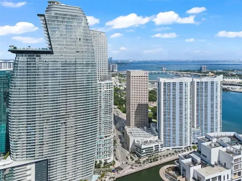 300 Biscayne Boulevard Way Miami FL 33131