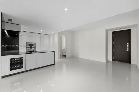 300 Biscayne Boulevard Way Miami FL 33131