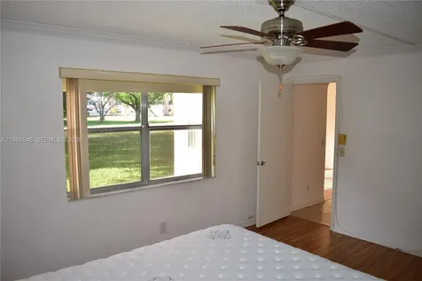 9561 Sunrise Lakes Boulevard Sunrise FL 33322