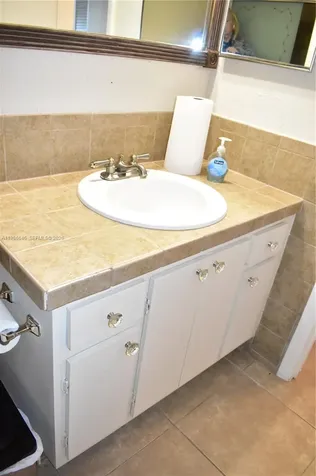 9561 Sunrise Lakes Boulevard Sunrise FL 33322