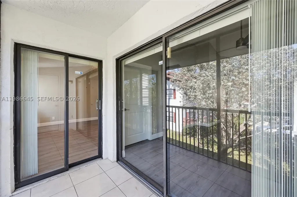 2564 NW 89th Drive Coral Springs FL 33065