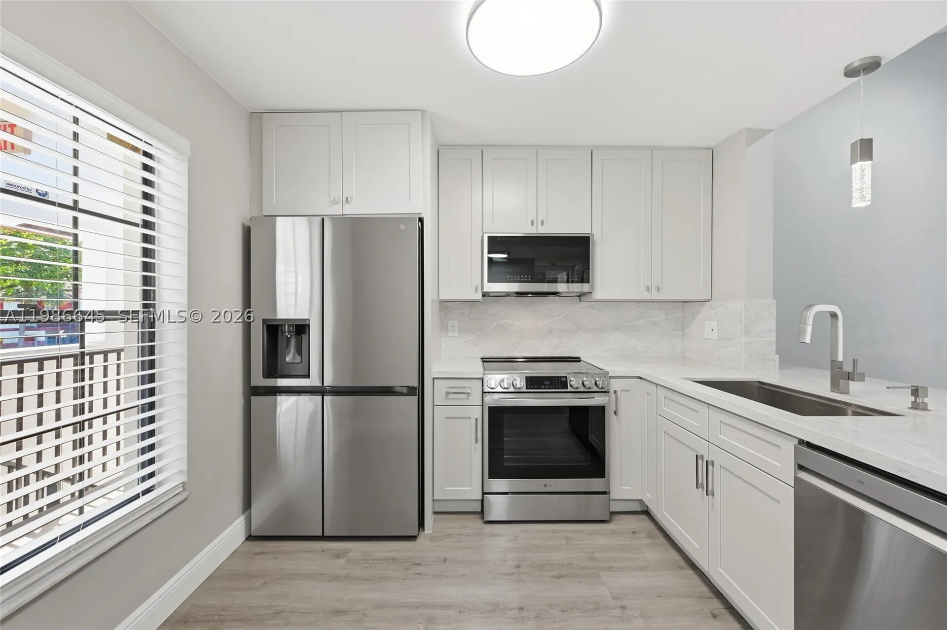2564 NW 89th Drive Coral Springs FL 33065