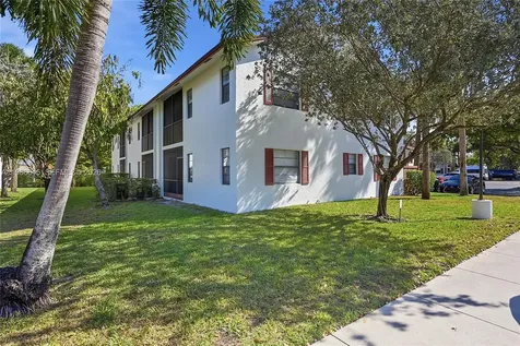 2564 NW 89th Drive Coral Springs FL 33065