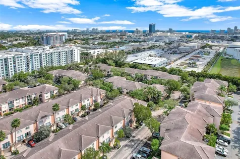 2107 SE 10th Avenue Fort Lauderdale FL 33316