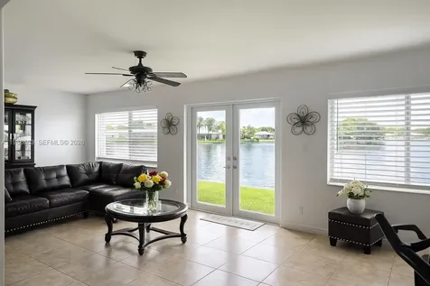 8312 NW 59th Street Tamarac FL 33321