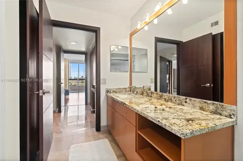 19101 NE 36th Court Aventura FL 33180