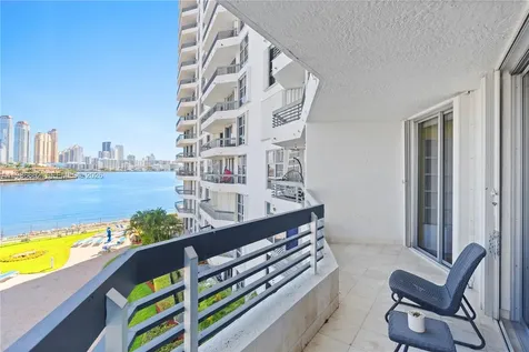 19101 NE 36th Court Aventura FL 33180