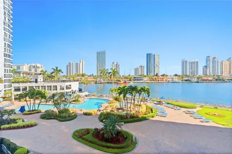 19101 NE 36th Court Aventura FL 33180