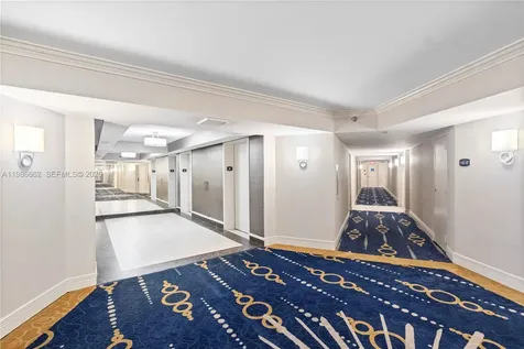 19101 NE 36th Court Aventura FL 33180