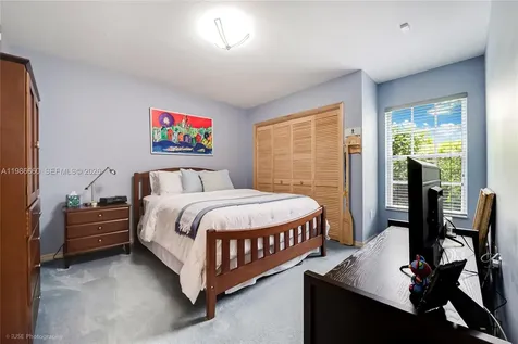 10422 SW 121st Street Miami FL 33176
