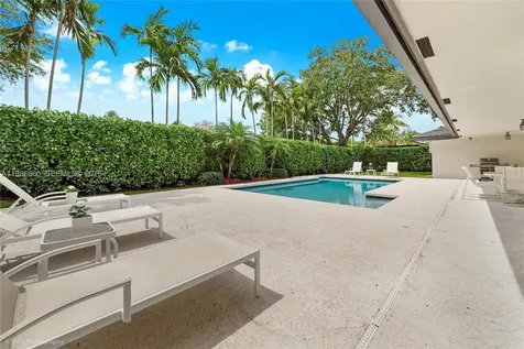 10422 SW 121st Street Miami FL 33176