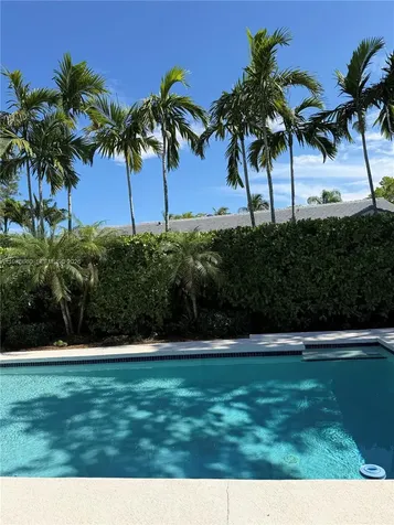 10422 SW 121st Street Miami FL 33176