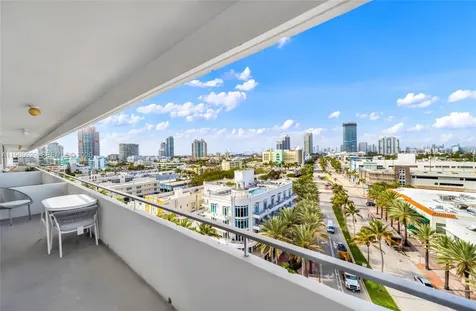 465 Ocean Drive Miami Beach FL 33139