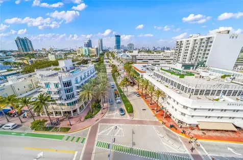 465 Ocean Drive Miami Beach FL 33139