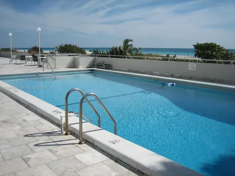 465 Ocean Drive Miami Beach FL 33139
