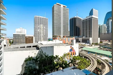 133 NE 2nd Avenue Miami FL 33132