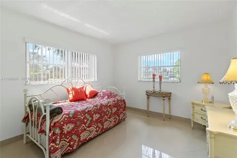3 Abbey Lane Delray Beach FL 33446