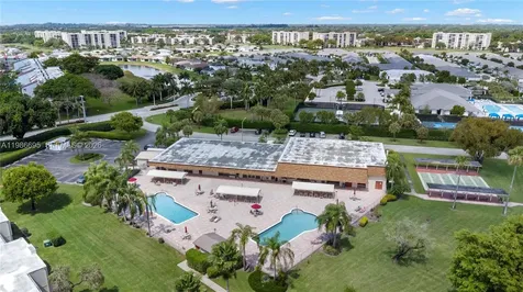 3 Abbey Lane Delray Beach FL 33446