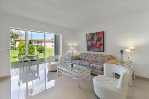 3 Abbey Lane Delray Beach FL 33446