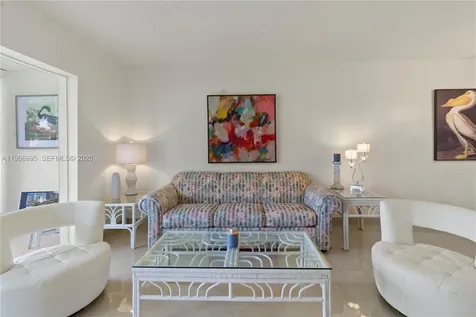 3 Abbey Lane Delray Beach FL 33446