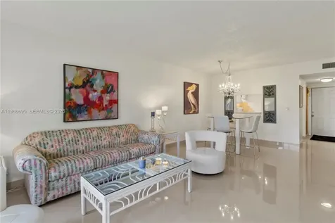 3 Abbey Lane Delray Beach FL 33446