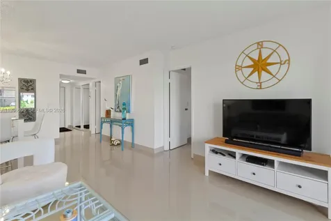 3 Abbey Lane Delray Beach FL 33446