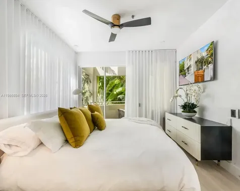 100 Collins Avenue Miami Beach FL 33139