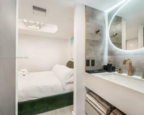 100 Collins Avenue Miami Beach FL 33139