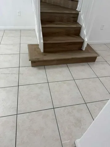 2470 SE 15th Place Homestead FL 33035