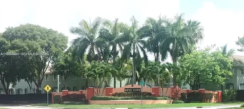 2470 SE 15th Place Homestead FL 33035