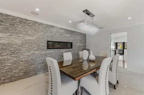 13801 SW 34th Street Miami FL 33175