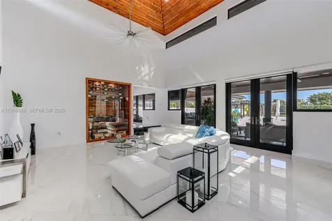 13801 SW 34th Street Miami FL 33175