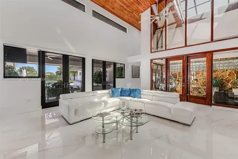 13801 SW 34th Street Miami FL 33175