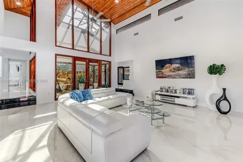 13801 SW 34th Street Miami FL 33175
