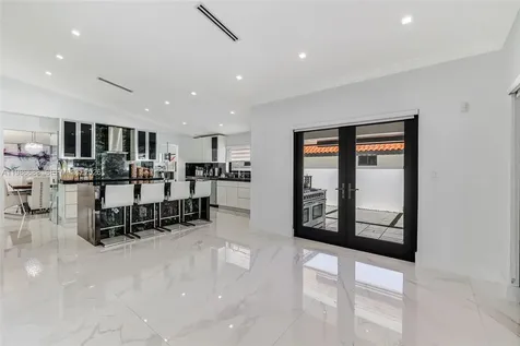 13801 SW 34th Street Miami FL 33175