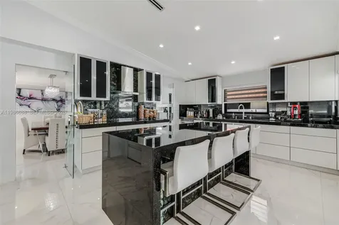 13801 SW 34th Street Miami FL 33175