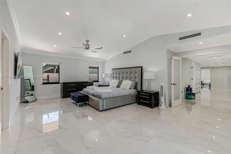13801 SW 34th Street Miami FL 33175