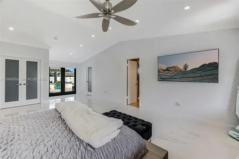 13801 SW 34th Street Miami FL 33175